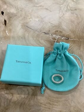Tiffany & Co. Sterling Mesh Ring with Tiffany Blue Pouch and Box
